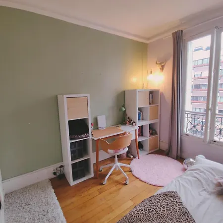 Appartamento Haussmann-style Flat With Montmartre View