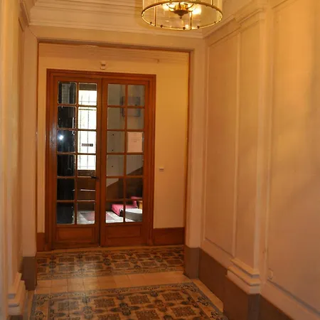 Haussmann-style Flat With Montmartre View Parigi