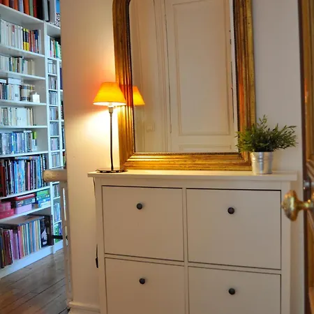 Haussmann-style Flat With Montmartre View Parigi