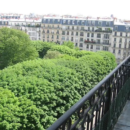 Haussmann-style Flat With Montmartre View